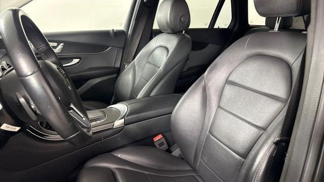2021 Mercedes-Benz GLC GLC 300