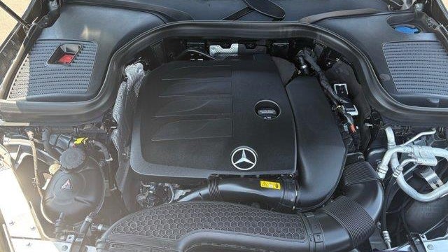 2021 Mercedes-Benz GLC GLC 300