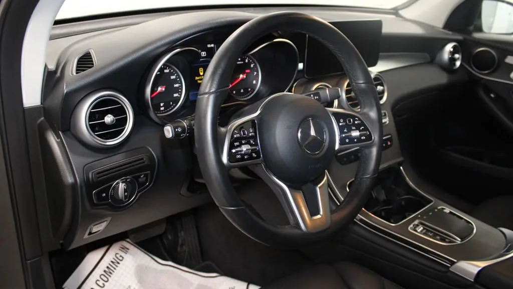 2022 Mercedes-Benz GLC GLC 300