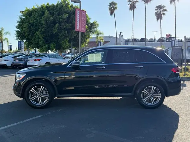 2021 Mercedes-Benz C-Class - $19,374