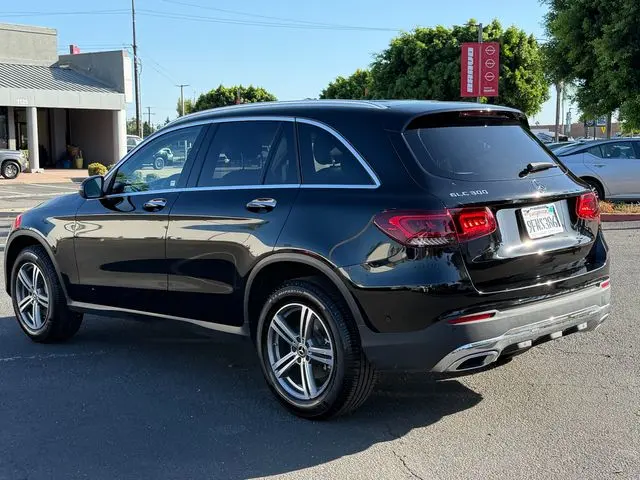 2021 Mercedes-Benz C-Class - $19,374