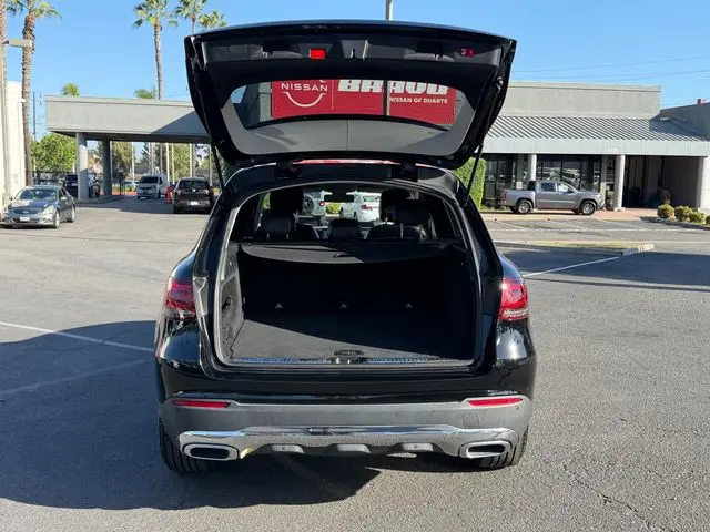2021 Mercedes-Benz C-Class - $19,374
