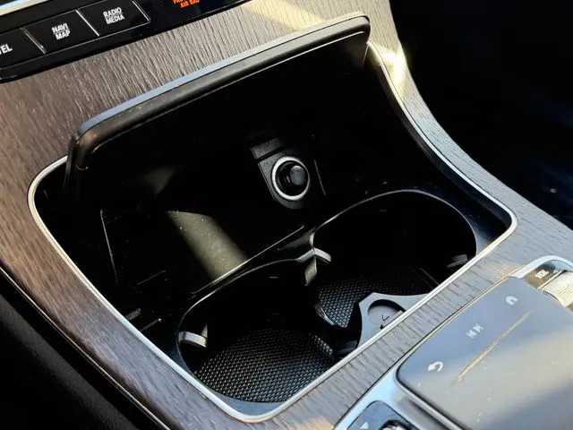 2021 Mercedes-Benz C-Class - $19,374