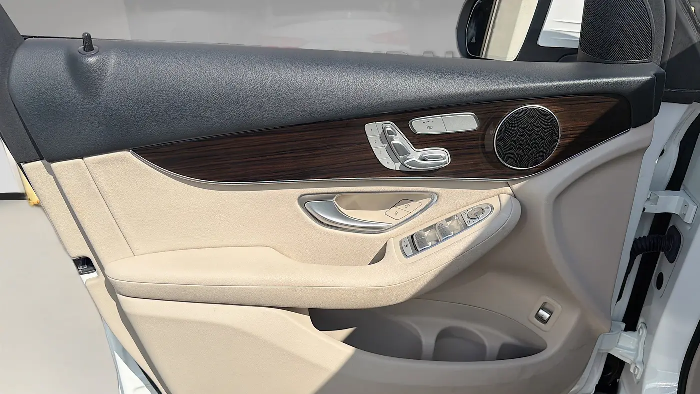2022 Mercedes-Benz GLC GLC 300