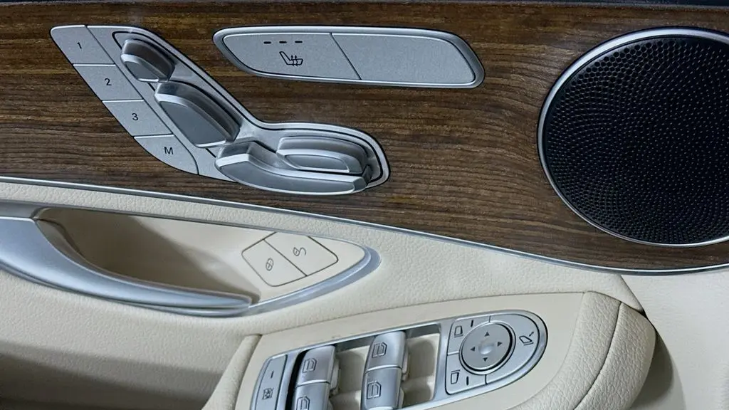 2022 Mercedes-Benz GLC GLC 300 4MATIC