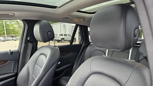 2021 Mercedes-Benz GLC GLC 300 4MATIC