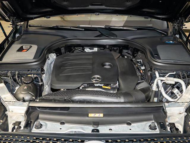 2021 Mercedes-Benz C-Class - $24,367