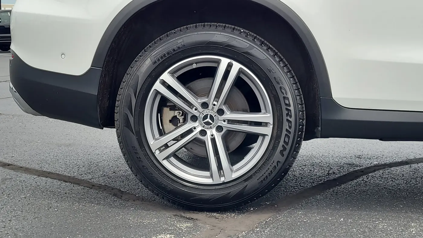 2021 Mercedes-Benz GLC GLC 300 4MATIC