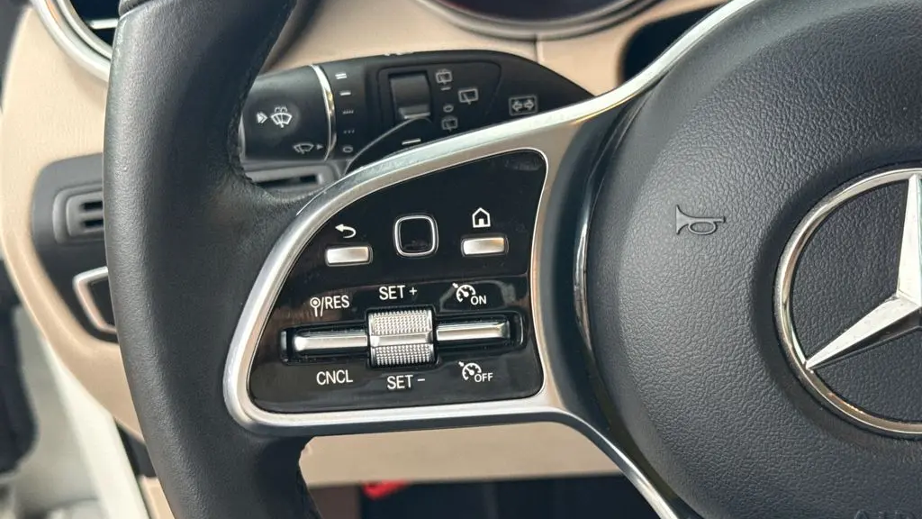 2022 Mercedes-Benz GLC GLC 300 4MATIC