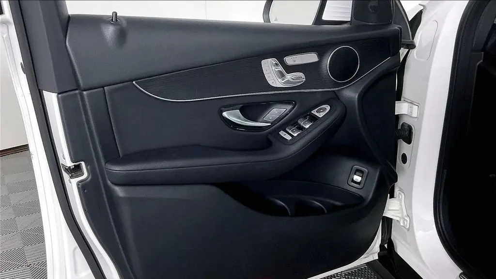 2021 Mercedes-Benz GLC GLC 300 4MATIC