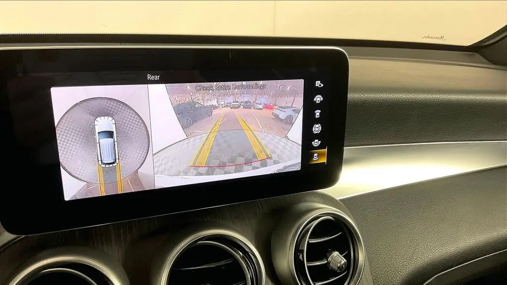 2021 Mercedes-Benz GLC GLC 300 4MATIC