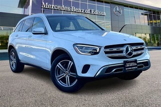 2022 Mercedes-Benz GLC with Polar White Exterior