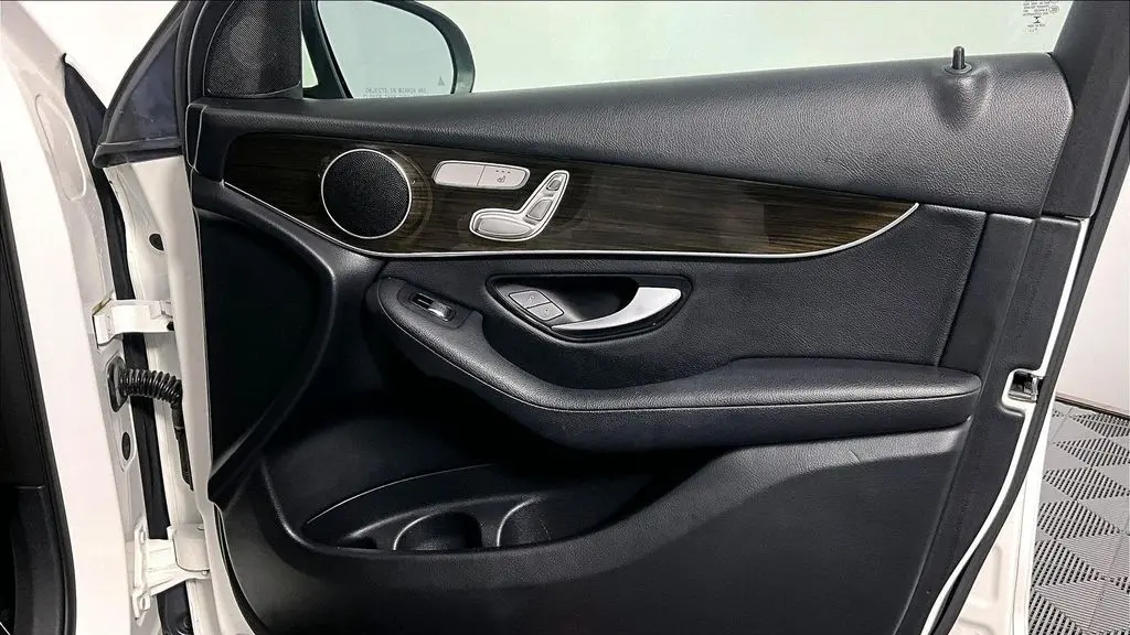 2020 Mercedes-Benz GLC GLC 300 4MATIC