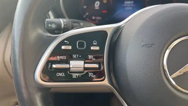 2022 Mercedes-Benz GLC GLC 300 4MATIC