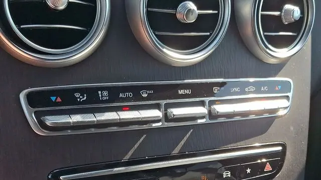 2021 Mercedes-Benz GLC GLC 300 4MATIC