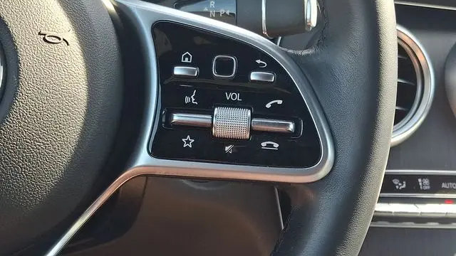 2021 Mercedes-Benz GLC GLC 300 4MATIC