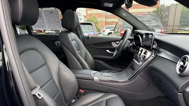 2021 Mercedes-Benz GLC GLC 300 4MATIC