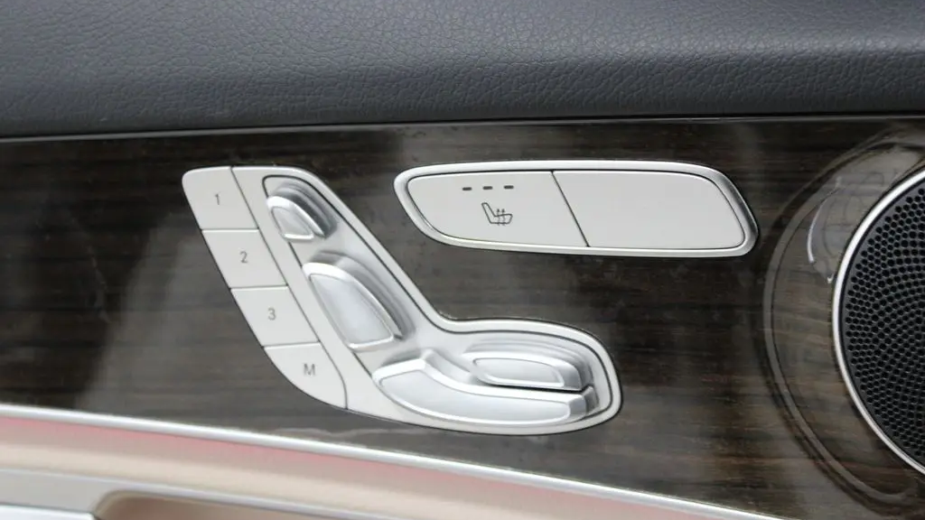 2022 Mercedes-Benz GLC GLC 300 4MATIC