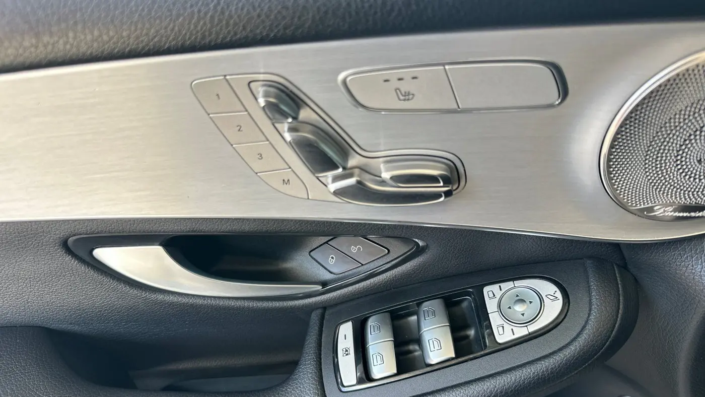 2021 Mercedes-Benz GLC GLC 300 4MATIC