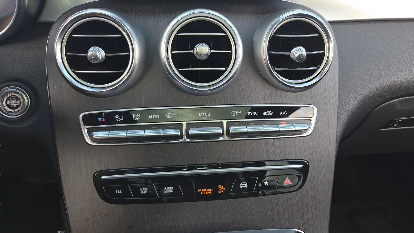2022 Mercedes-Benz GLC GLC 300 4MATIC