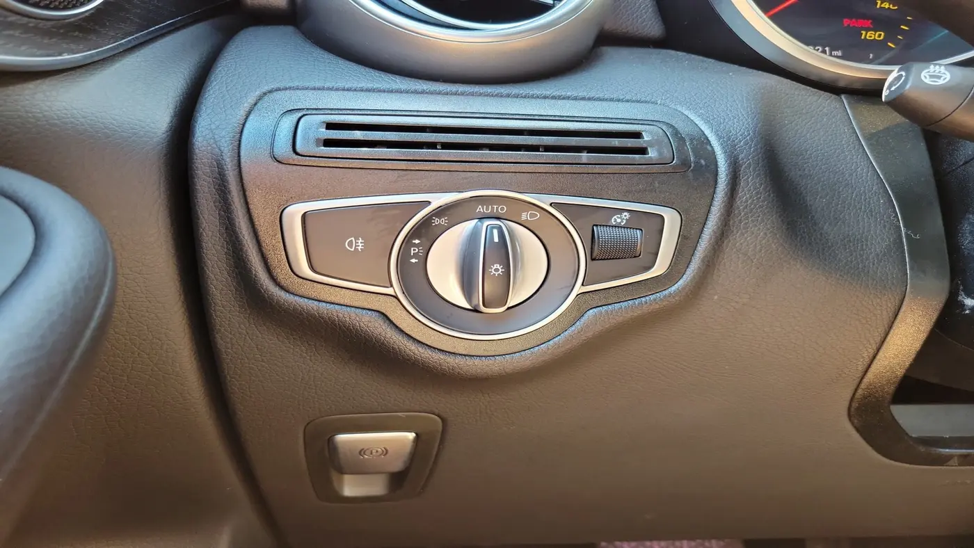 2022 Mercedes-Benz C-Class - $27,498