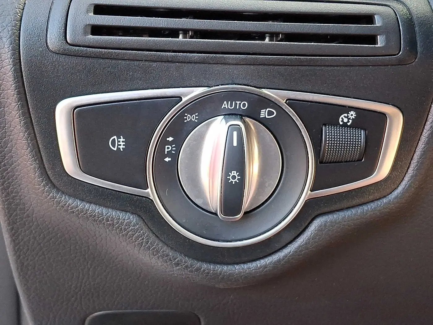 2022 Mercedes-Benz C-Class - $28,997