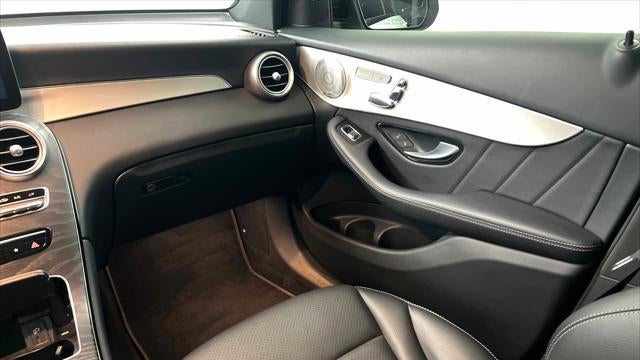2021 Mercedes-Benz GLC GLC 300 4MATIC
