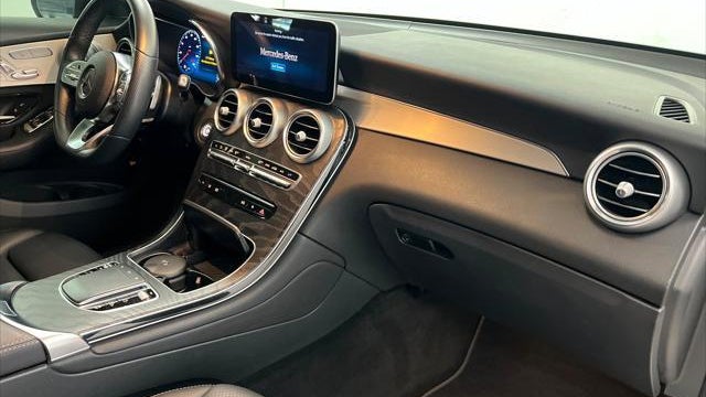 2021 Mercedes-Benz GLC GLC 300 4MATIC