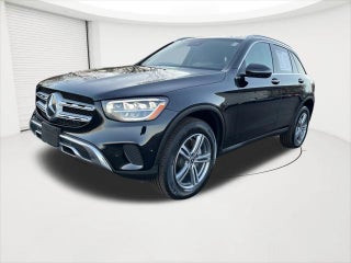 2022 Mercedes-Benz GLC with Black Exterior