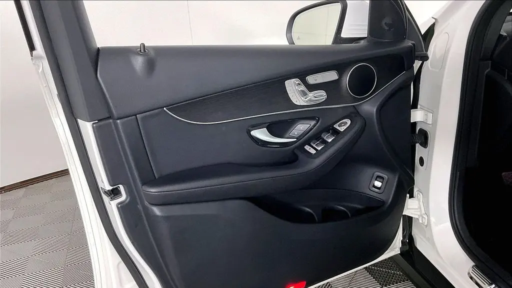 2022 Mercedes-Benz GLC GLC 300 4MATIC
