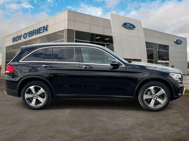 2022 Mercedes-Benz C-Class - $30,000