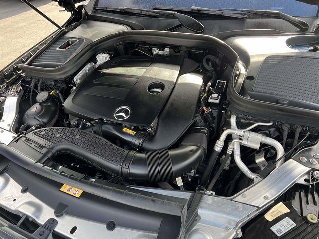2022 Mercedes-Benz C-Class - $30,000