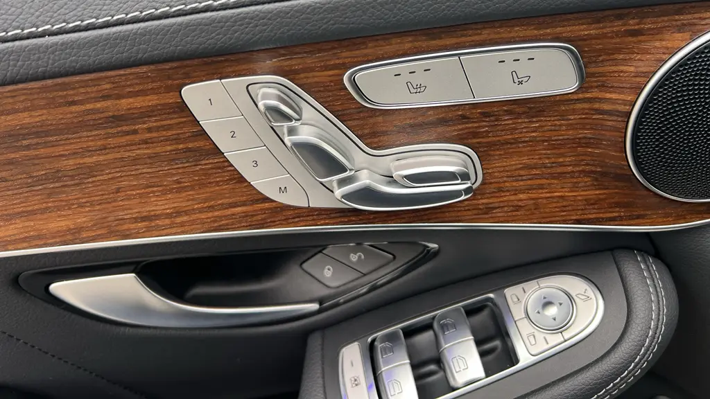 2022 Mercedes-Benz GLC GLC 300 4MATIC