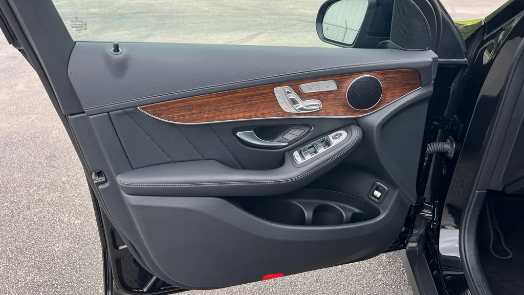 2022 Mercedes-Benz GLC GLC 300 4MATIC