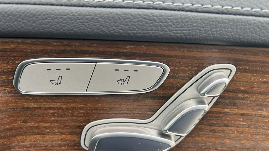 2022 Mercedes-Benz GLC GLC 300 4MATIC