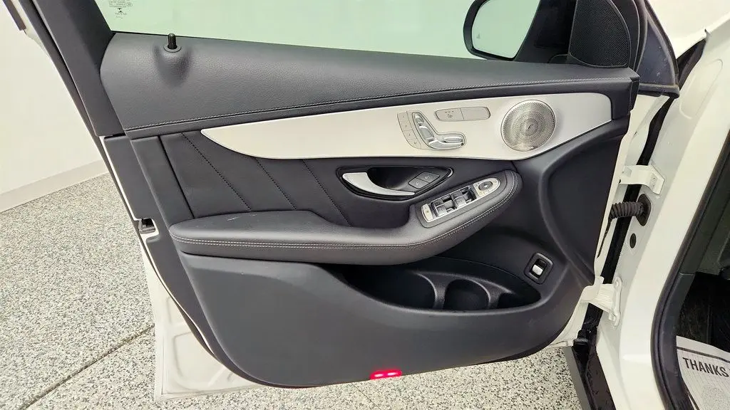 2023 Mercedes-Benz GLC GLC 300 4MATIC