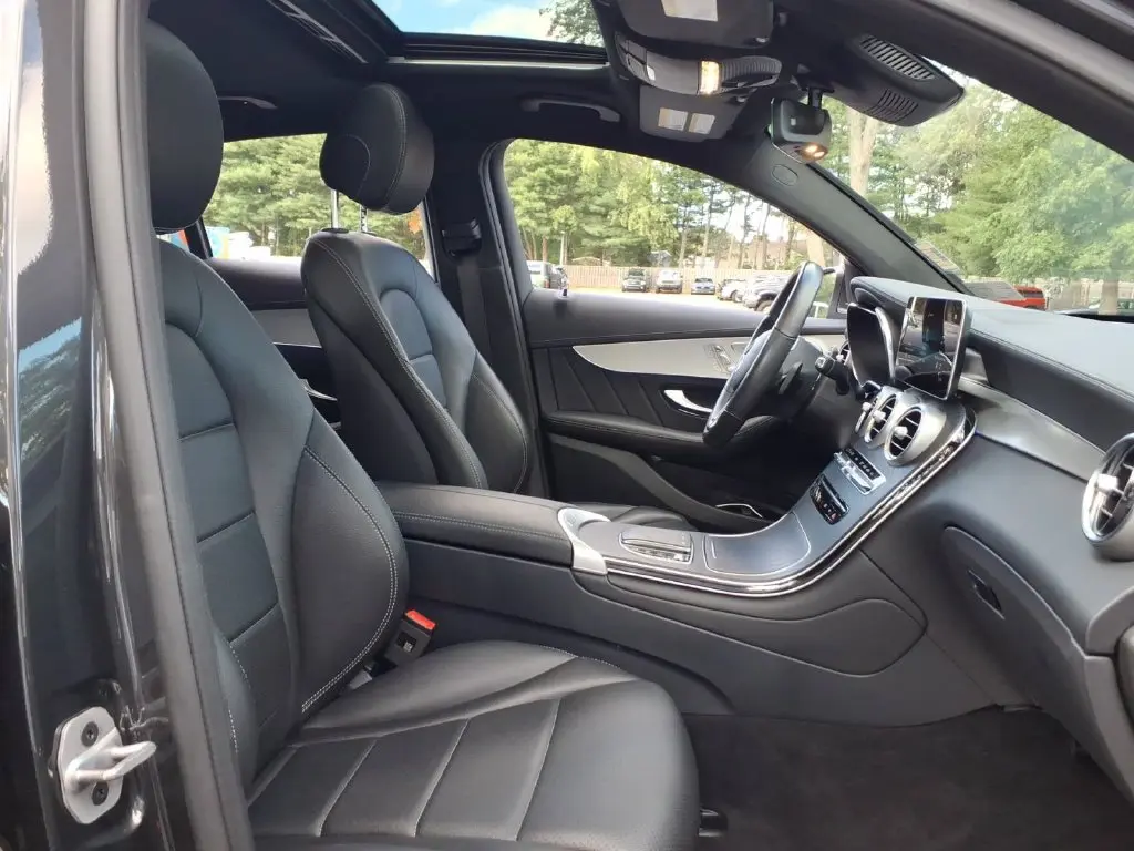 2023 Mercedes-Benz C-Class - $37,500
