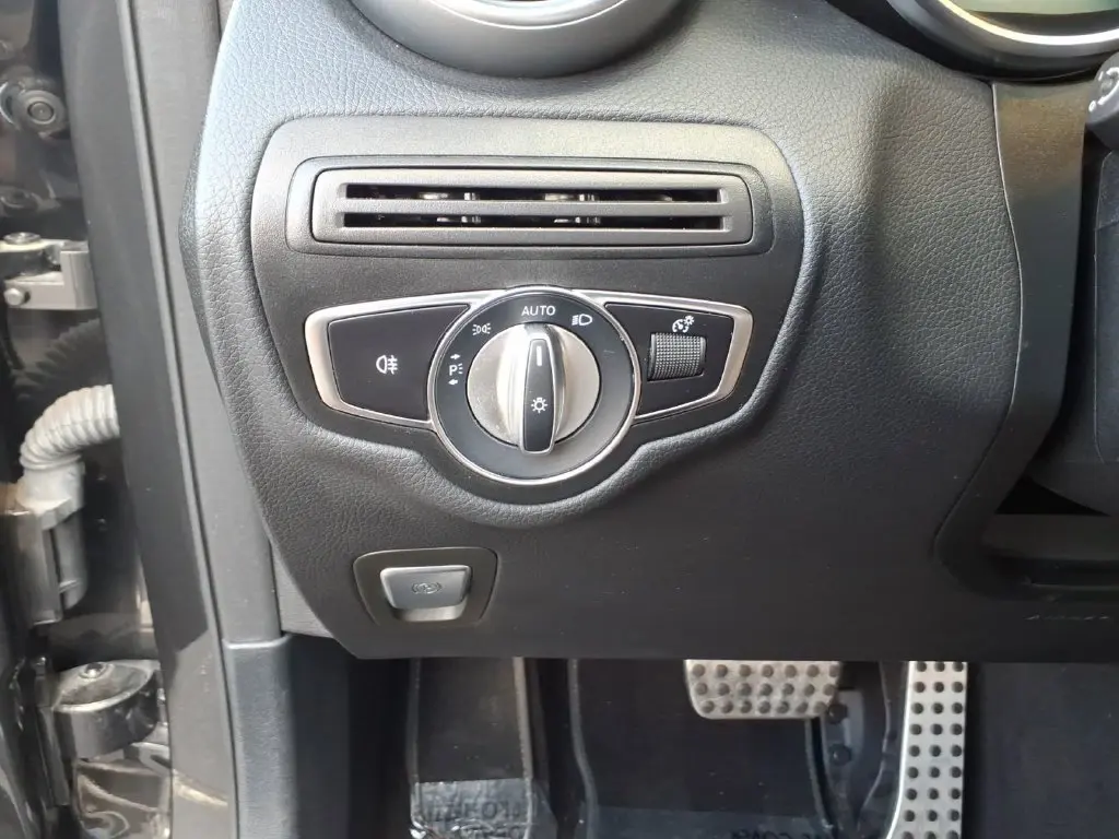 2023 Mercedes-Benz C-Class - $37,500