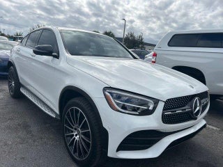 2022 Mercedes-Benz GLC with Polar White Exterior