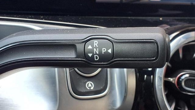 2025 Mercedes-Benz GLB GLB 250
