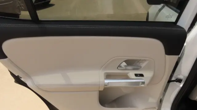 2023 Mercedes-Benz GLB GLB 250