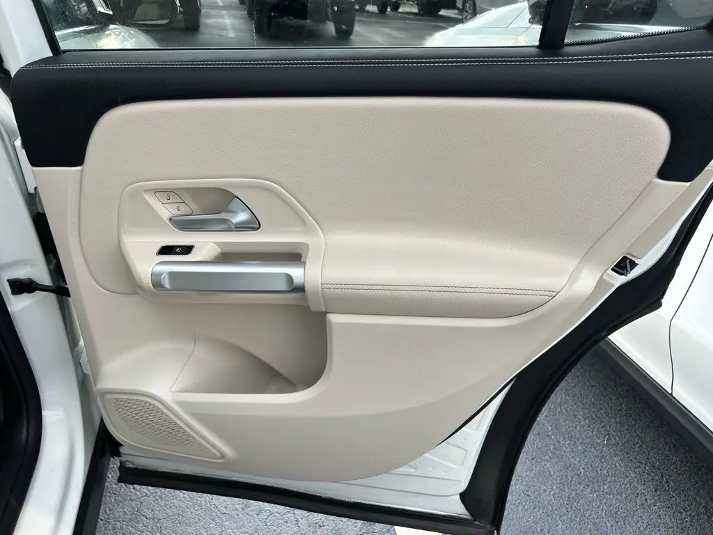 2023 Mercedes-Benz B-Class - $24,697