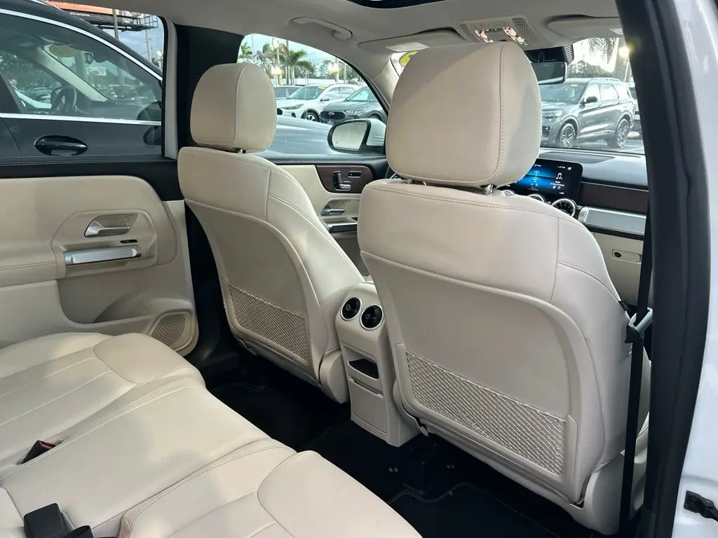 2023 Mercedes-Benz B-Class - $24,697