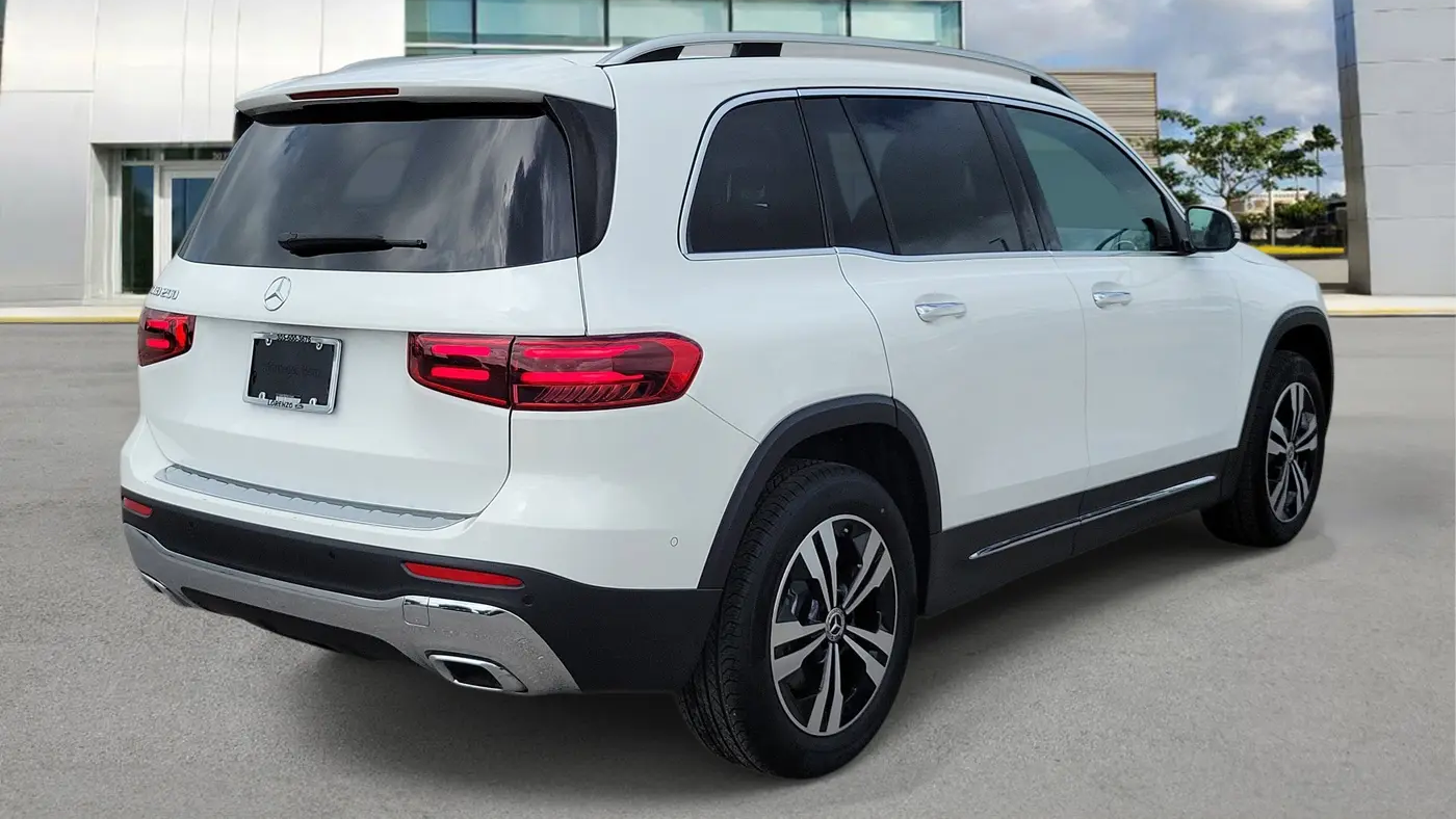 2025 Mercedes-Benz GLB GLB 250