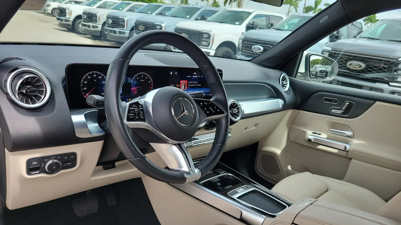 2025 Mercedes-Benz GLB GLB 250
