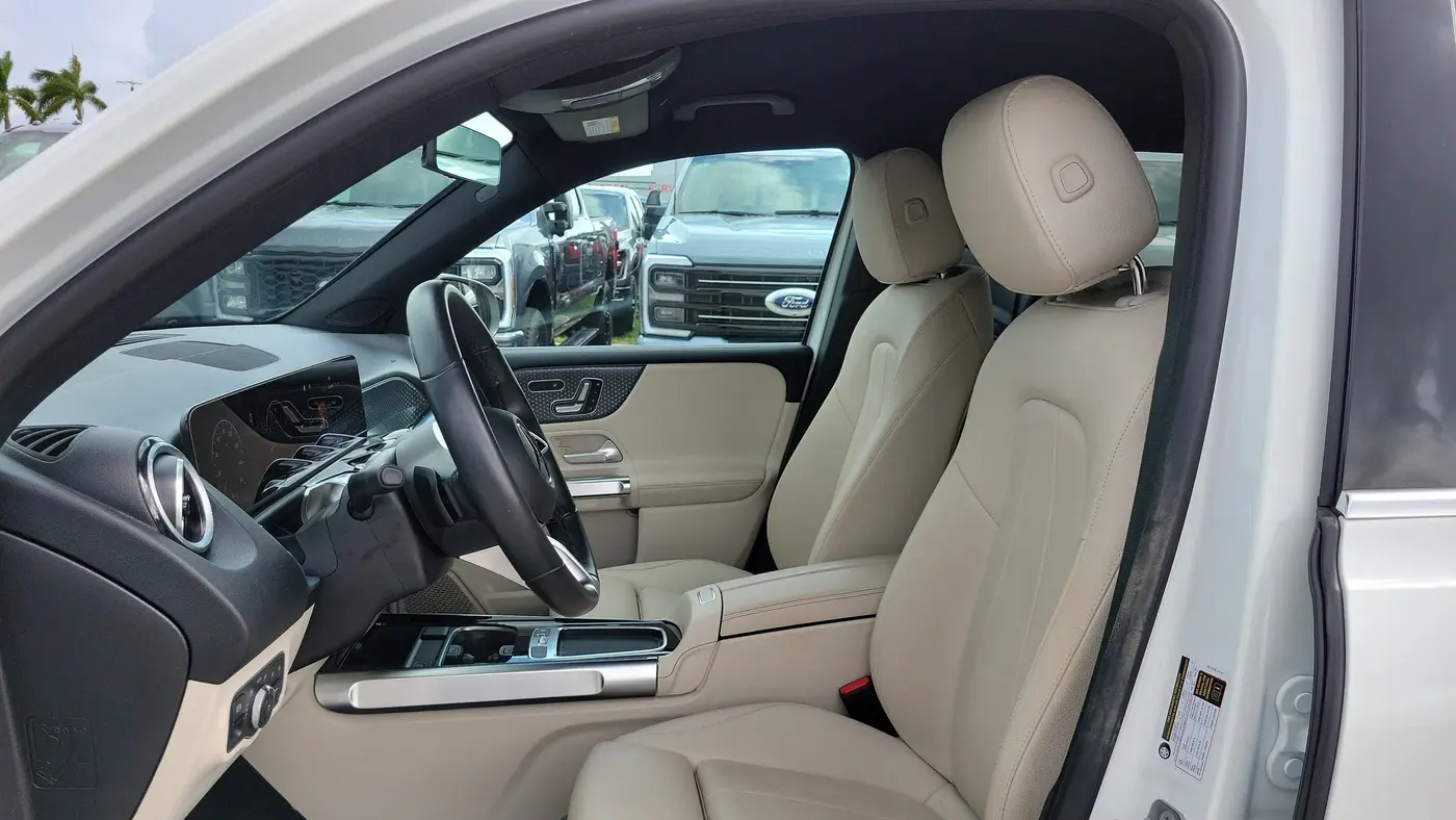 2025 Mercedes-Benz GLB GLB 250