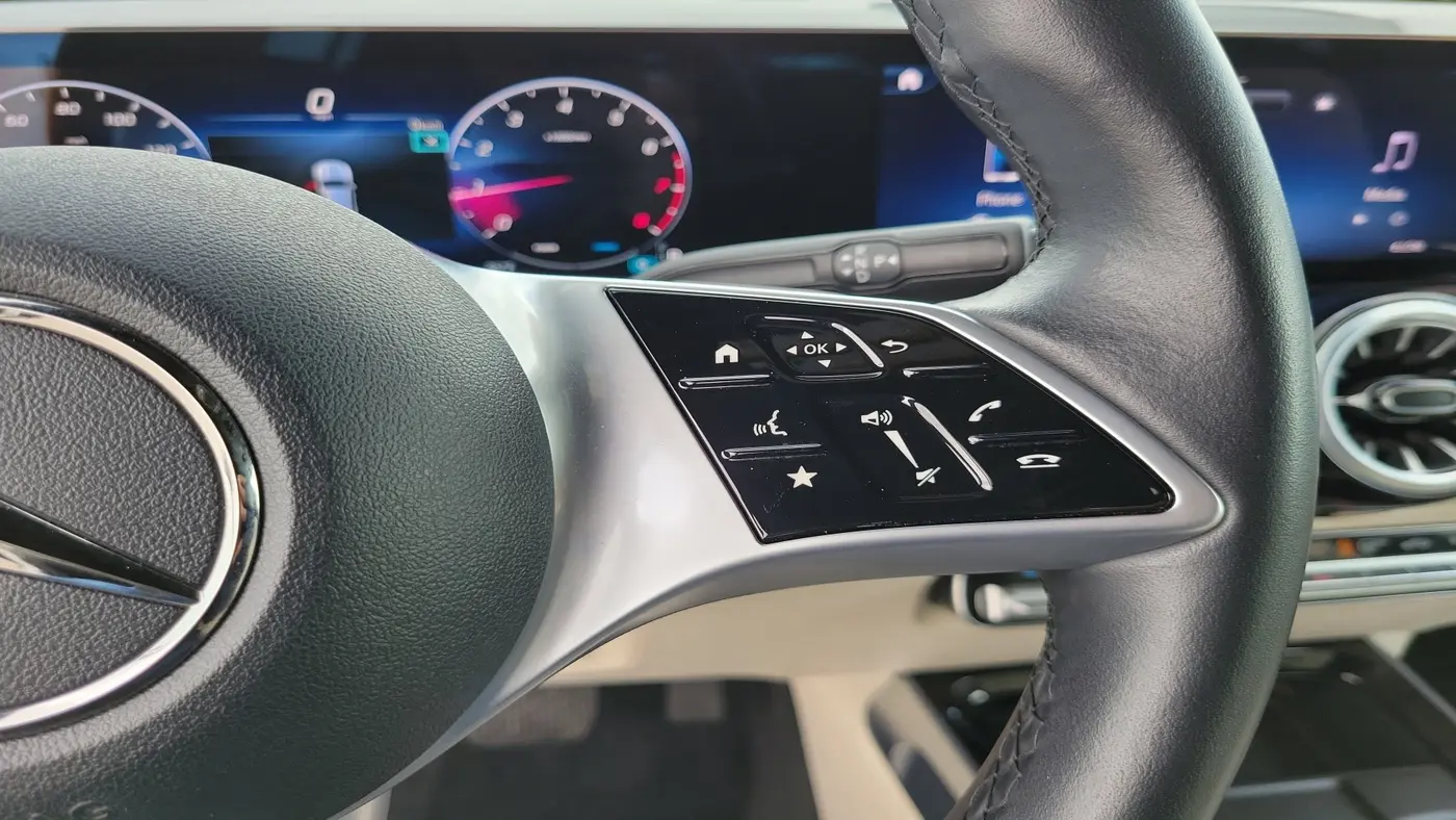2025 Mercedes-Benz GLB GLB 250