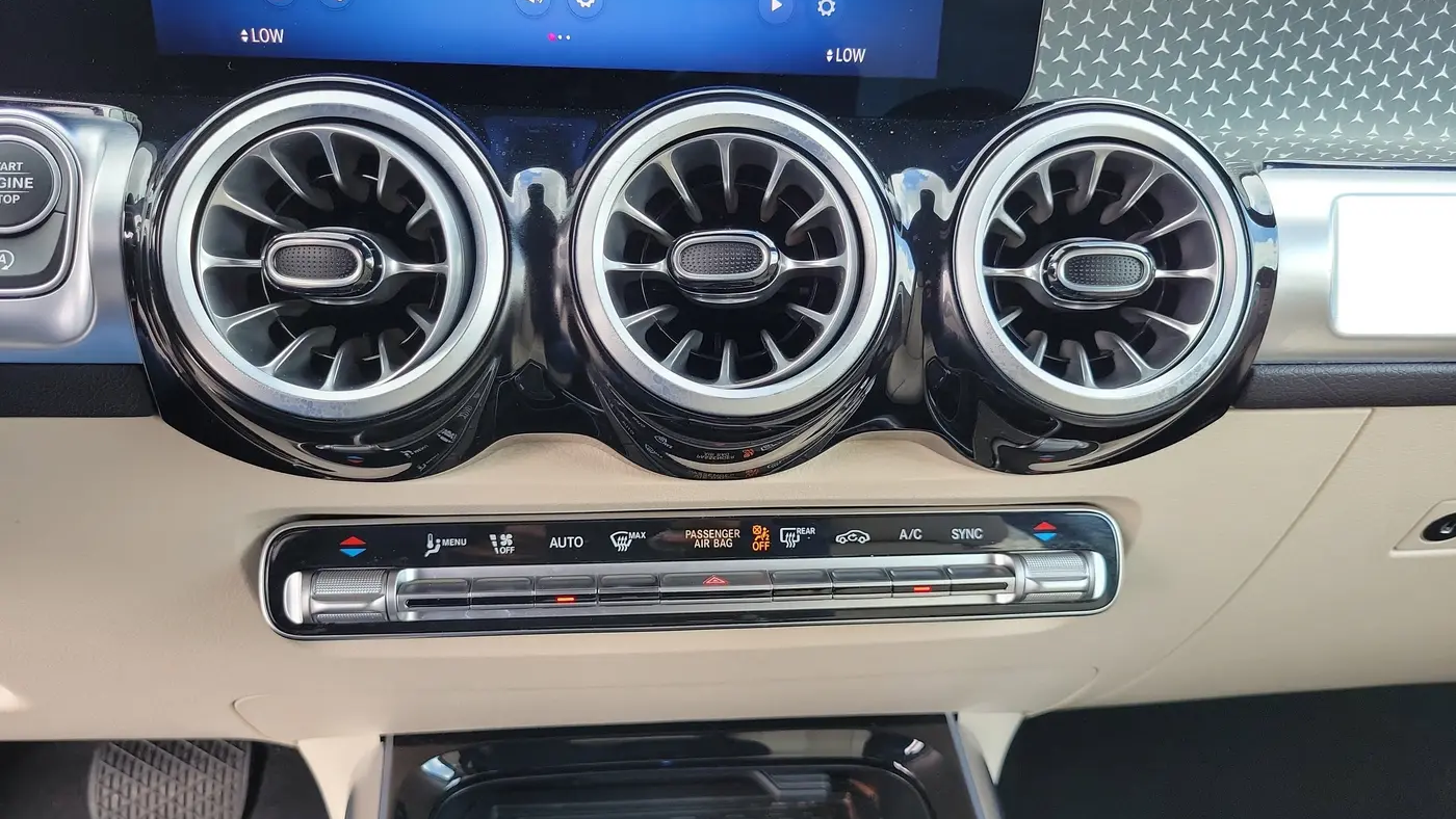 2025 Mercedes-Benz GLB GLB 250