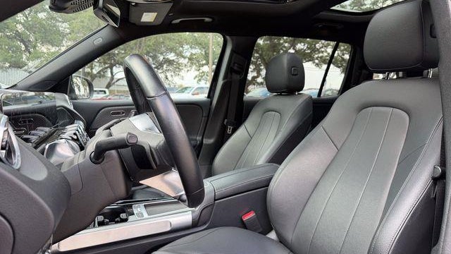 2025 Mercedes-Benz GLB GLB 250