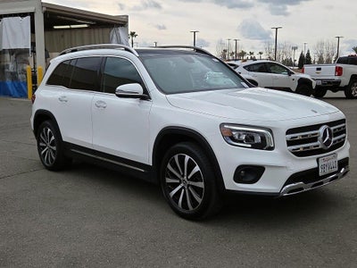 Photo of a 2022 Mercedes-Benz GLB GLB 250 4DR SUV for sale